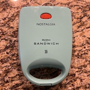 Nostalgia- My Mini Sandwich maker